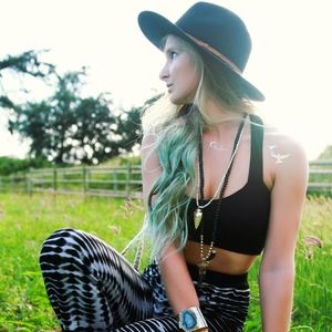 Meet your Posher, Bimini